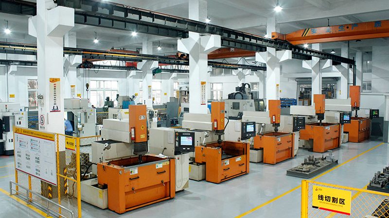 东莞模具加工厂批量加工，如何精准报价？**